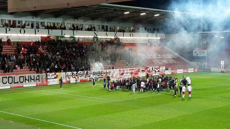 AC Ajaccio – Le Havre AC: In the stands, as on the pitch, proper attire required!