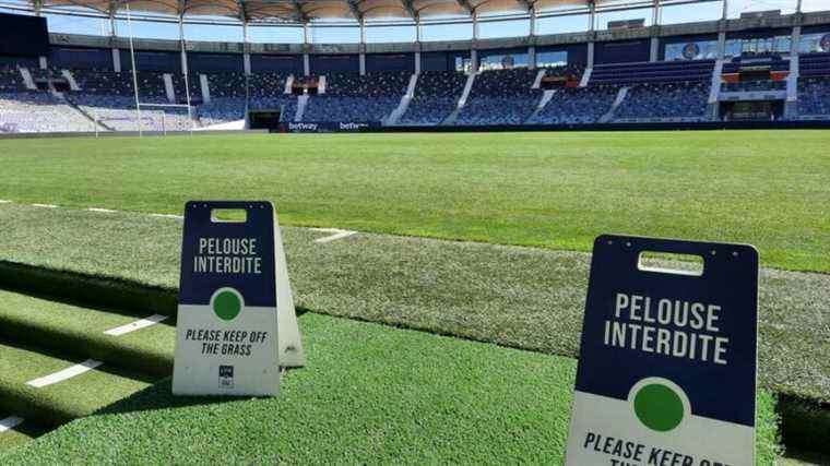 After the invasion of the Stadium, the pitch will be ready for Stade Toulousain-La Rochelle