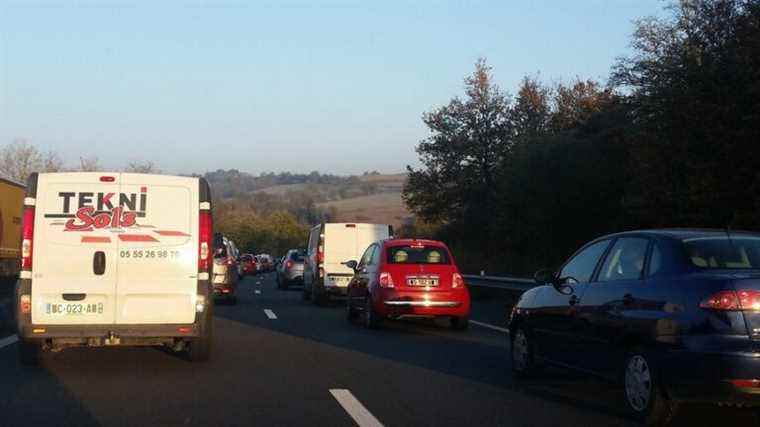 Almost 7 km of traffic jam on the A71 due to a beat in the Lamotte-Beuvron sector