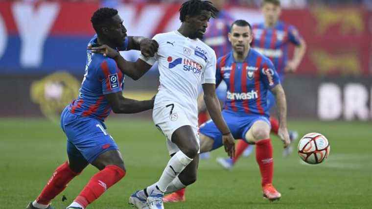 Amiens held at Caen (1-1)