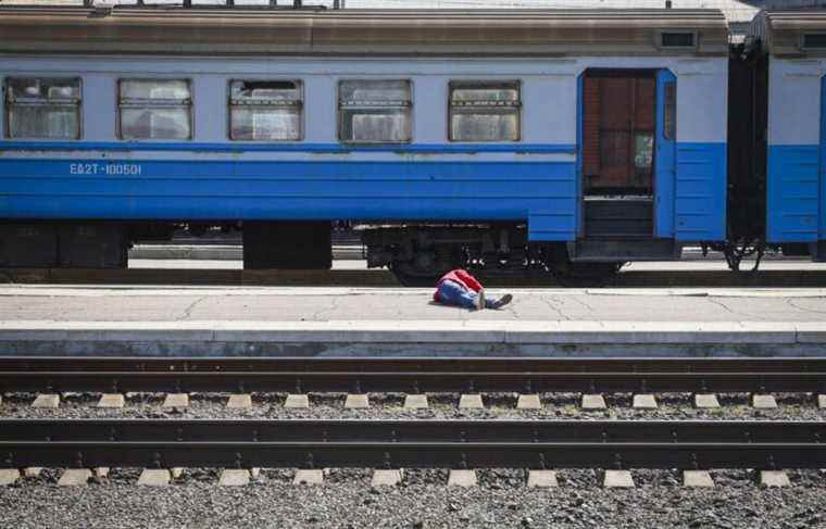 Bloody strike on train station in Ukraine kills at least 35