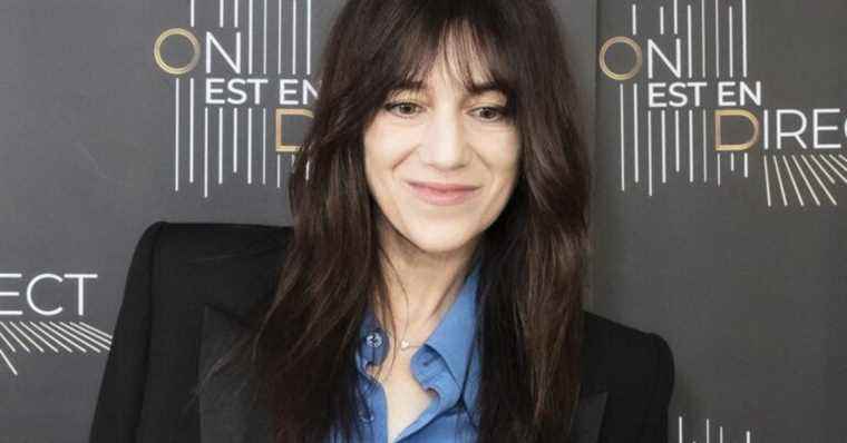 Charlotte Gainsbourg in a swimsuit: a “hot mamma” on top with her daughter Alice!