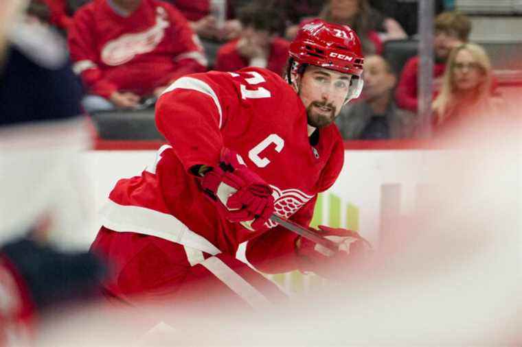 Detroit Red Wings |  Core muscle surgery ends Dylan Larkin’s season