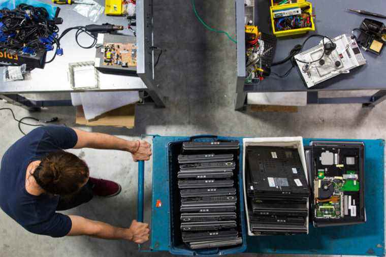 Electronic Recycling Report |  Good for the environment, less for workers