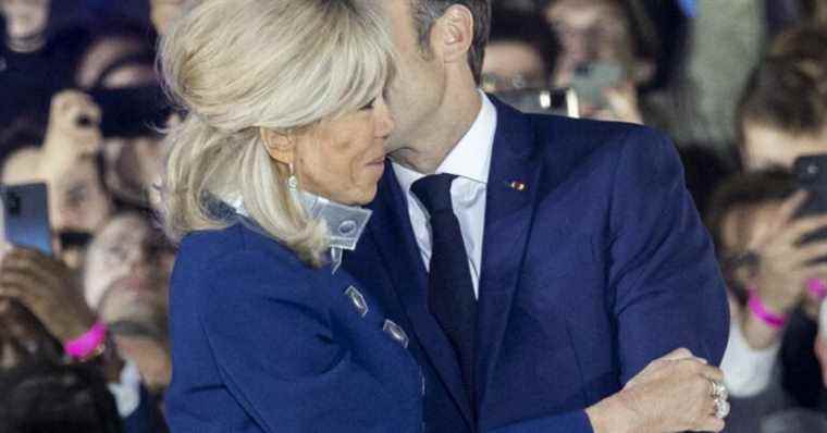 Emmanuel Macron president: Sweet kiss of victory for Brigitte, Marine Le Pen digests her defeat