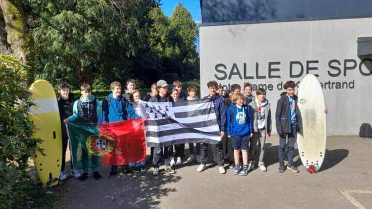 Finistère organizes its first school trip to go surfing in Portugal