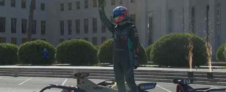 Formula E: a double for Mitch Evans