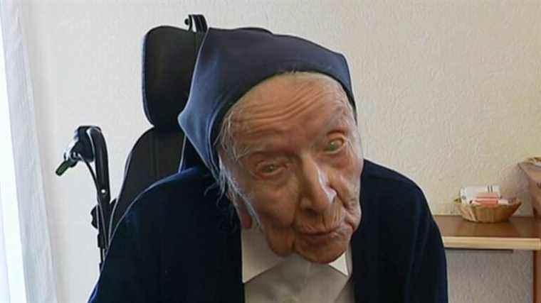 French sister André, 118, is the new oldest of humanity