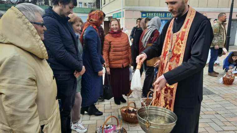 “In this misfortune, we need hope and joy”, say residents of kyiv who celebrate Orthodox Easter