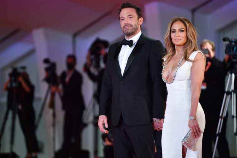 Jennifer Lopez and Ben Affleck get engaged again