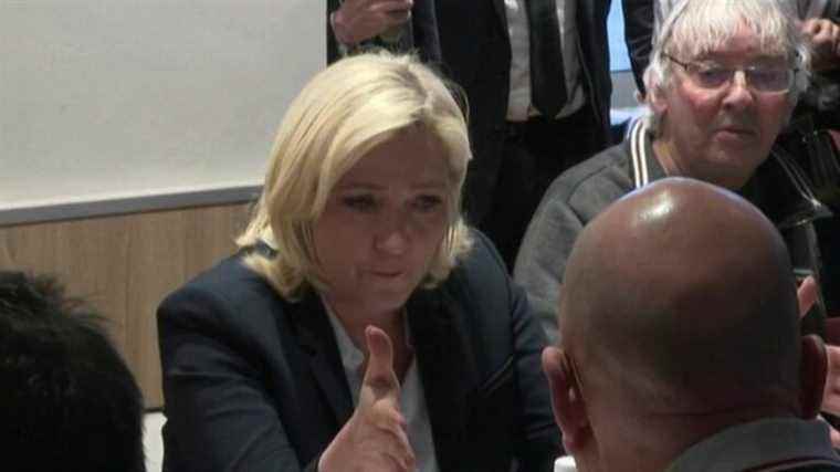 Marine Le Pen brings together 4,000 activists for her meeting in Arras