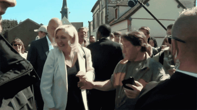 Marine Le Pen goes to Eure-et-Loir