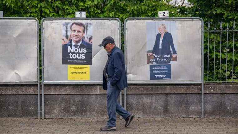 Marine Le Pen traveling to Normandy, two days before the televised debate