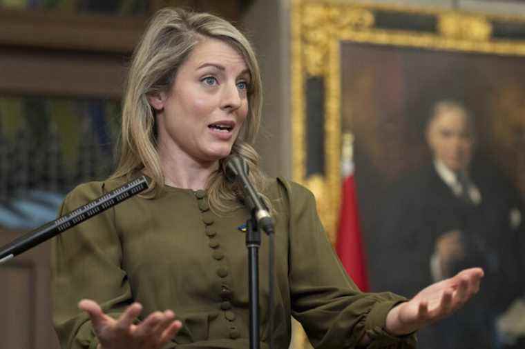 Mélanie Joly discussed the war in Ukraine with her Chinese counterpart