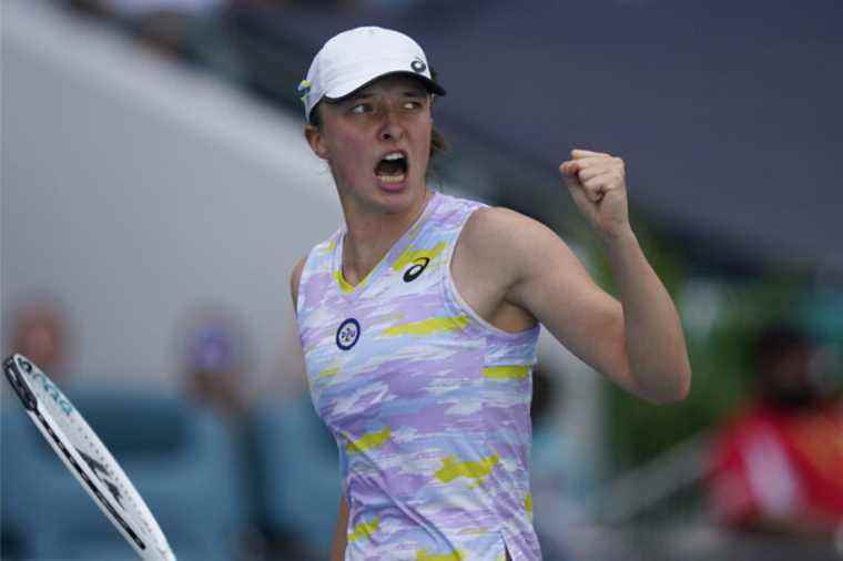 Miami Tournament |  Iga Swiatek wins by beating Naomi Osaka