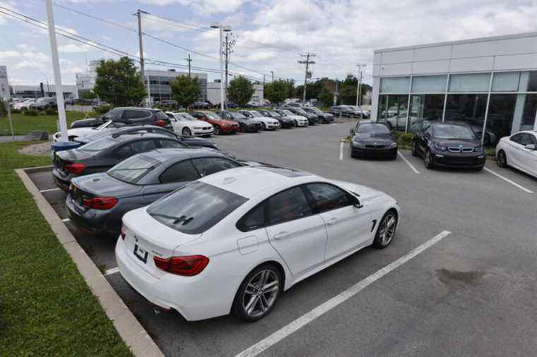 Motor vehicles |  Sales down nearly 20% in March in Canada