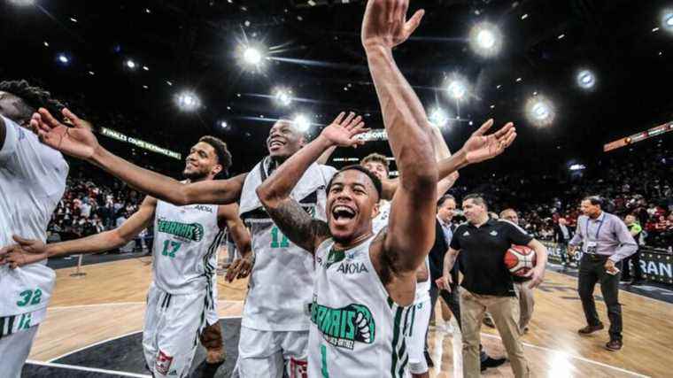 PHOTOS AND VIDEOS – Relive the crazy atmosphere of Bercy for the victory of Élan Béarnais in the Coupe de France