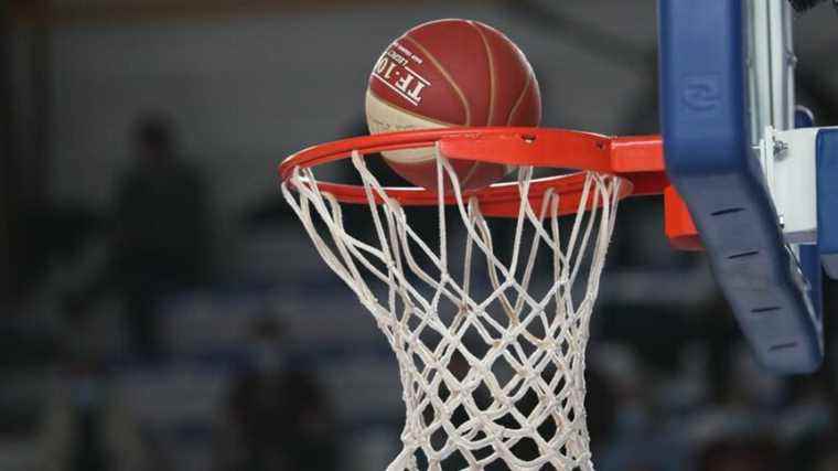 Poinçonnet basketball players play in the final of the Coupe de France Trophy