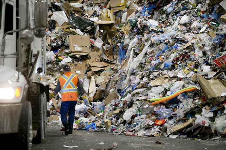 Recycling |  Ricova threatens to sue the City of Montreal