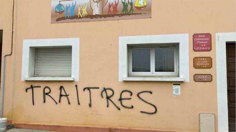 The premises of the Landes Communist Party tagged in Mont-de-Marsan