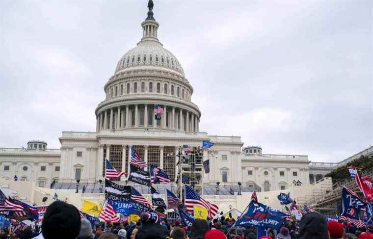 Trump’s chief of staff was warned of possible violence the day of the Capitol storming