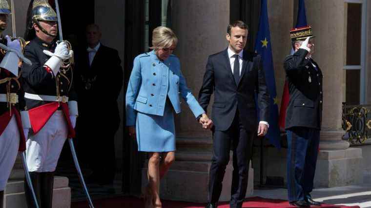 What investiture ceremony for Emmanuel Macron who succeeds himself?