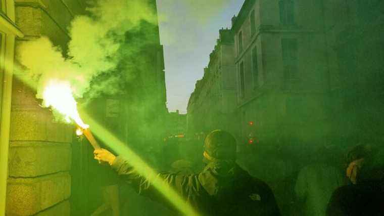 a demonstration in the city center at the announcement of the results of the 1st round of the Presidential election