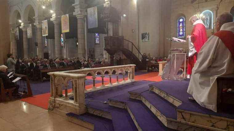 a mass in homage to Father Krzysztof and Sister Marie-Claude