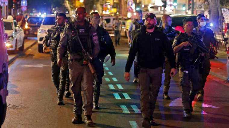 at least two dead in an attack in Tel Aviv