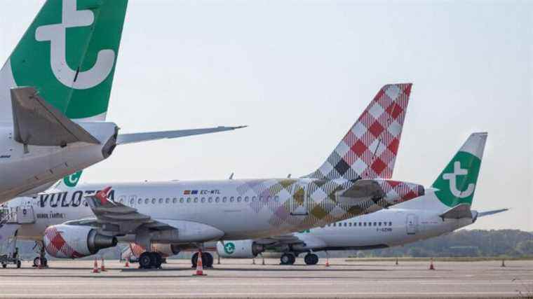 entry into force of a curfew at Nantes airport