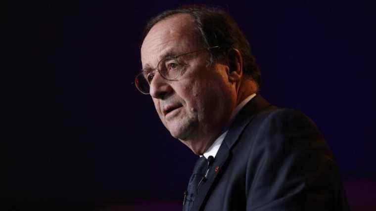 former President François Hollande calls to vote for Emmanuel Macron in the second round