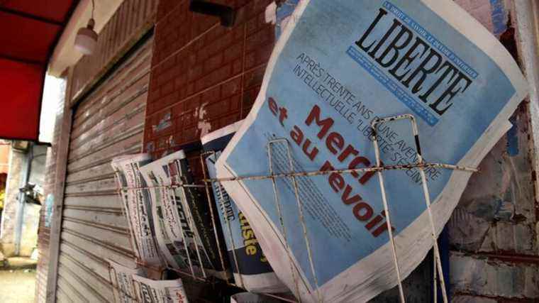 in Algeria, the newspaper “Liberté” stops after 30 years of existence