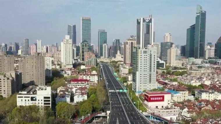 in China, the fed up of the confined inhabitants of Shanghai