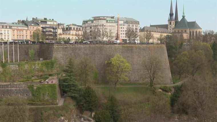 in Luxembourg, attractive salaries but a downside