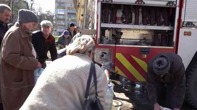 in Sievierodonetsk, civilians refuse to evacuate their city