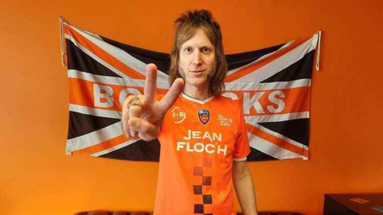 meet Tom, the most rock’n’roll hairdresser in London and fan of FC Lorient