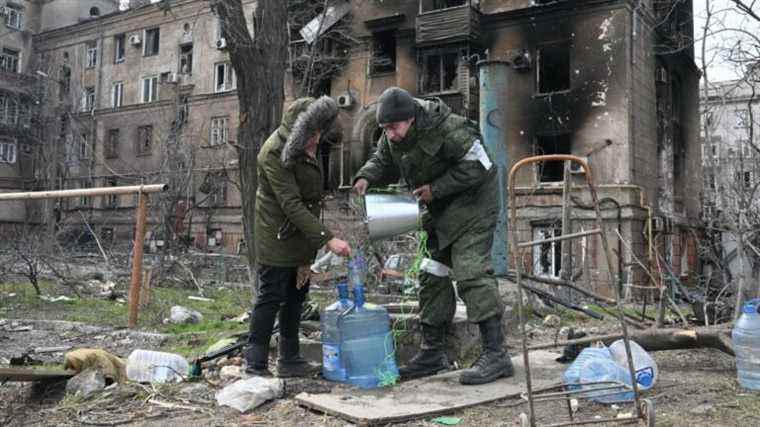 more than 3,000 people managed to flee the Mariupol region on Friday, announces Volodymyr Zelensky