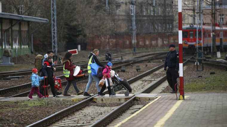 more than half a million people have returned to the country, according to the Ukrainian government