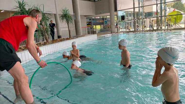 swimming workshops for Ukrainian children at the Piscine du Lac