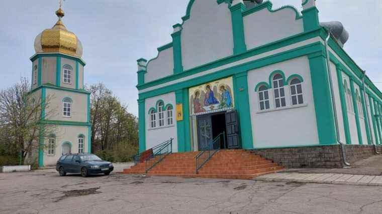 the Orthodox torn between the Moscow Patriarchate and the Ukrainian Church