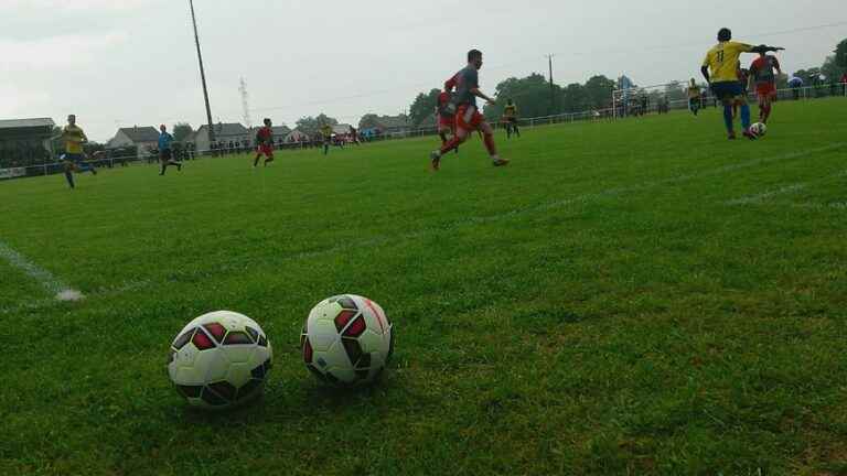 A Dordogne football club denounces the reduction of sanctions after the aggression of a referee