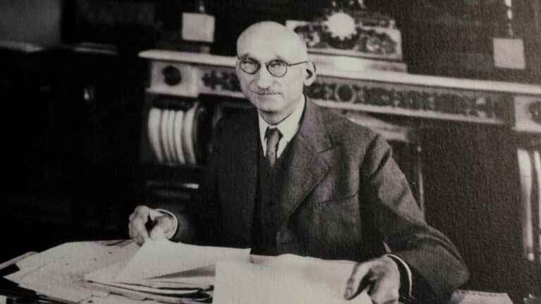 A documentary traces the importance of religion in the life of Robert Schuman, one of the fathers of Europe