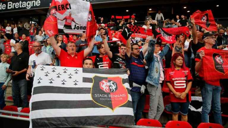 A giant screen at Roazhon Park for the Lille-Rennes match