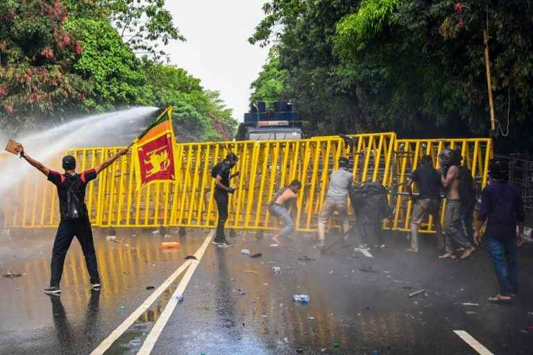 Anti-government protests in Sri Lanka |  President declares state of emergency