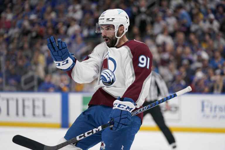 Avalanche 6 – Blues 3 |  Three goals for Kadri, the Blues up against the wall