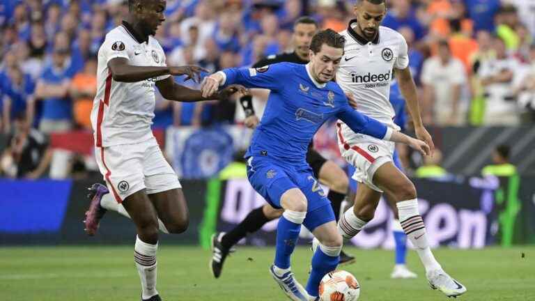 Balanced start to the final between Frankfurt and Rangers… follow the match