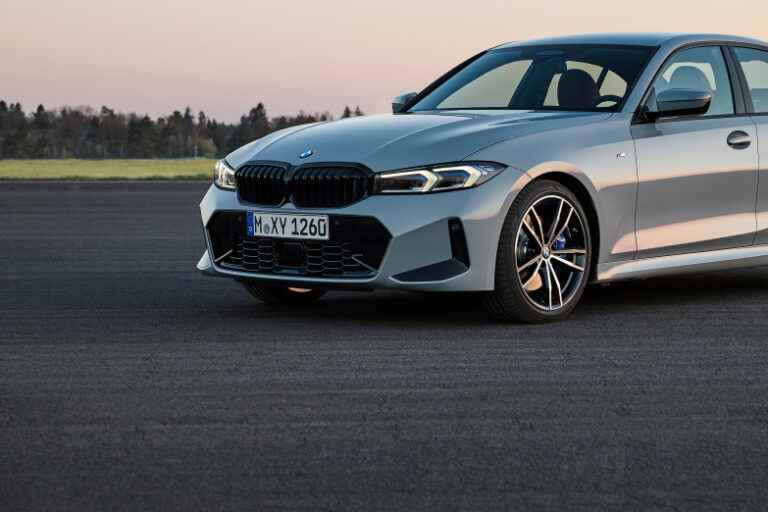 Bmw |  The 3 Series remakes itself and resists the swelling of its grille