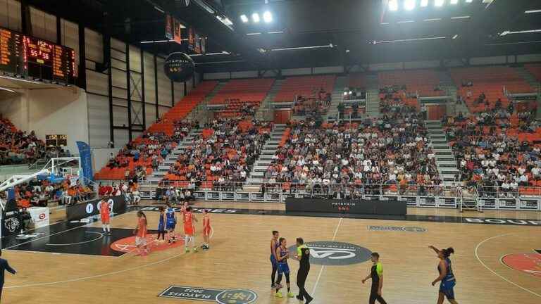 Bourges Basket qualified for the semi-finals of the French championship