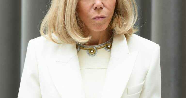 Brigitte Macron in mourning: express return to Amiens after the death of a member of her family