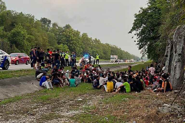 Burma |  14 bodies found on beach, some identified as Rohingya